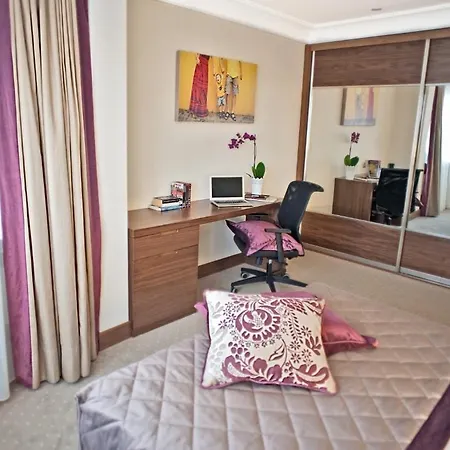 Apart Hotel Best
