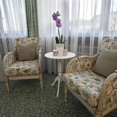 Ξενοδοχείο με διαμερίσματα Apart Hotel Best