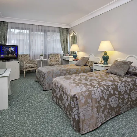 Apart Hotel Best Lägenhetshotell 4*