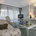 أبارت بيست شقة فندقية 4*